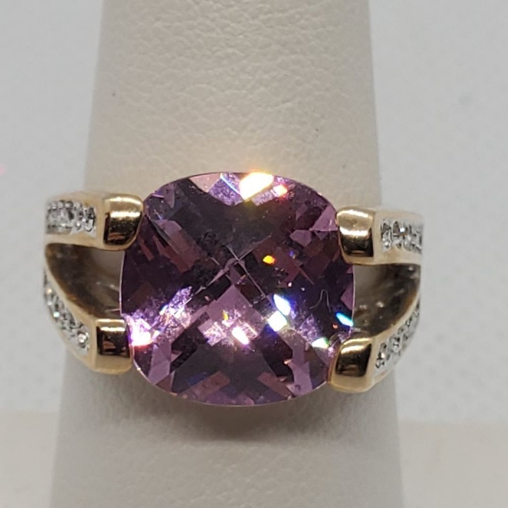 Rolyn Gold & Pink Ring